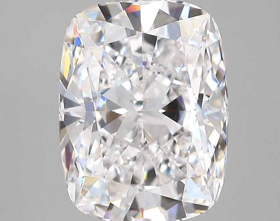 4.32 ct Cushion