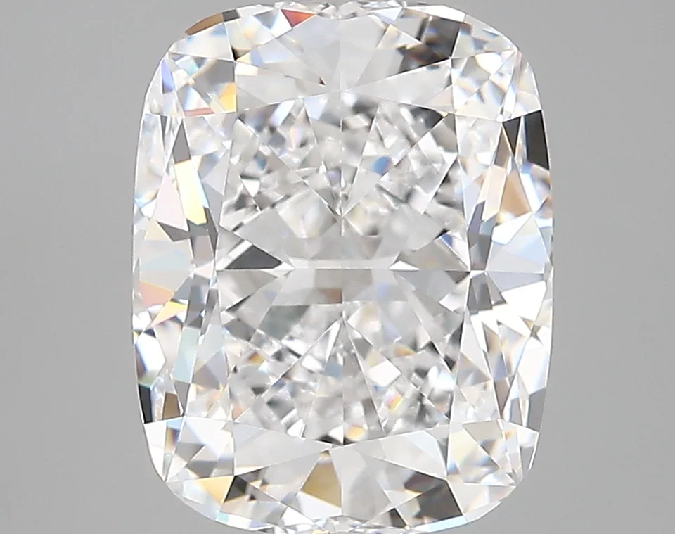 4.21 ct Cushion