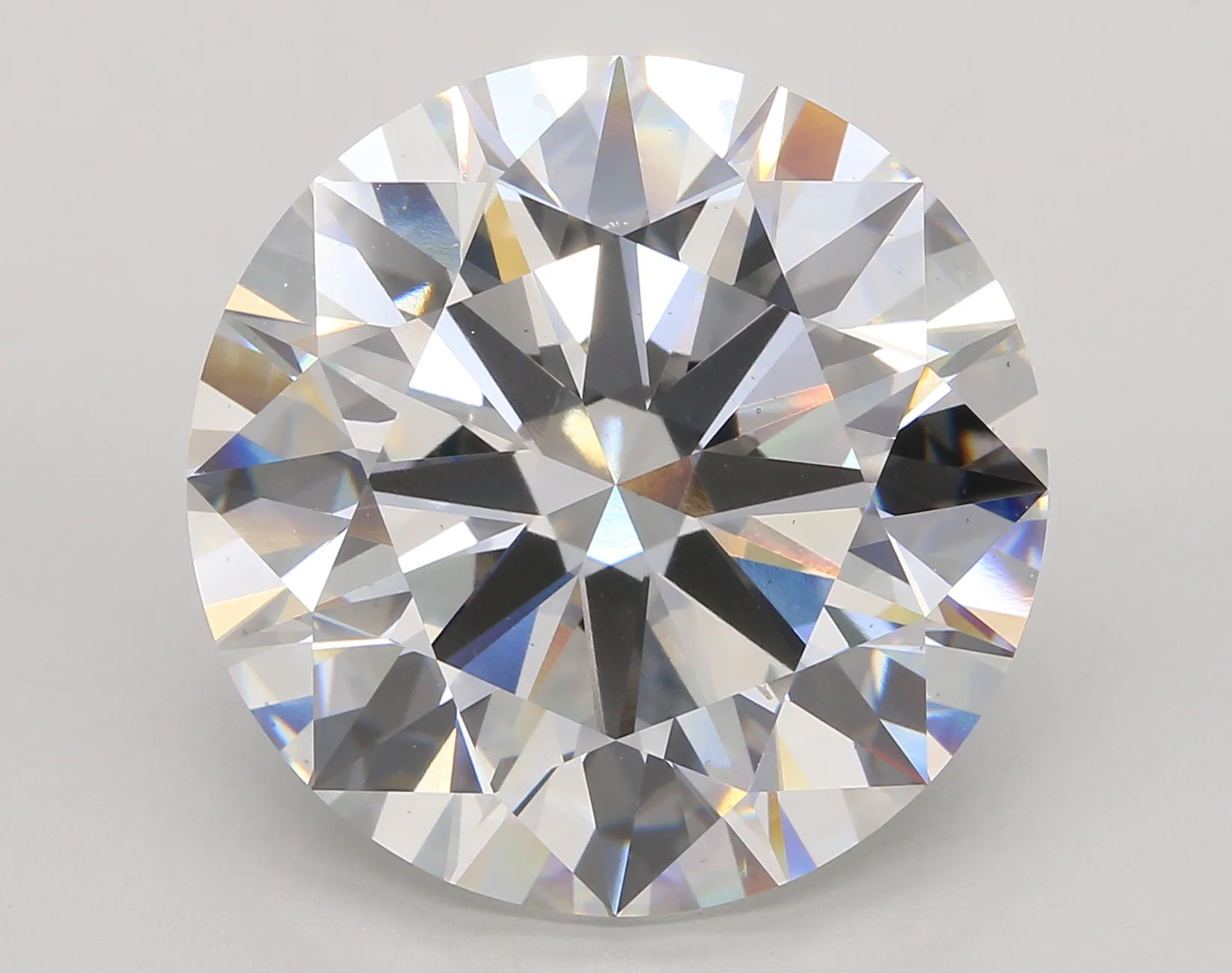 25.61 Karat Brylant