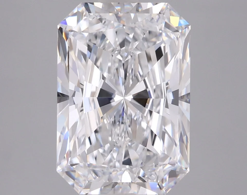 3.11 ct Radiant