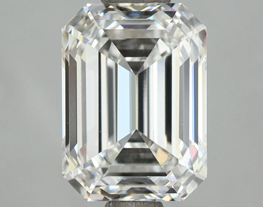 2.48 ct Emerald