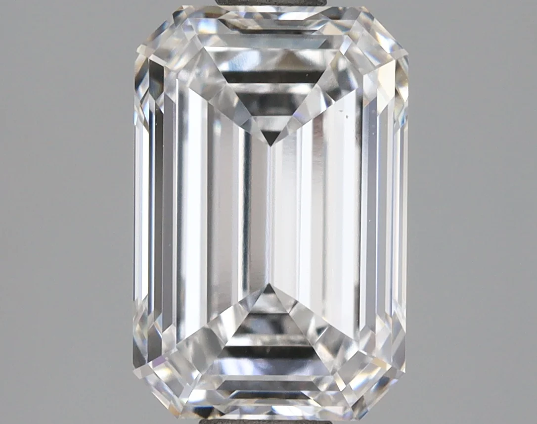 2.57 ct Emerald