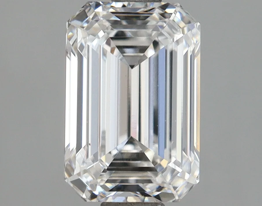 2.01 ct Emerald