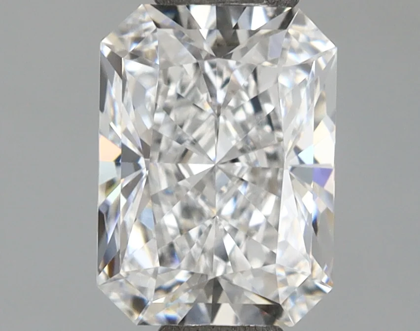 1.04 ct Radiant