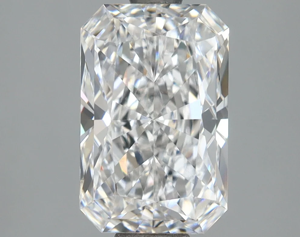 2.05 ct Radiant